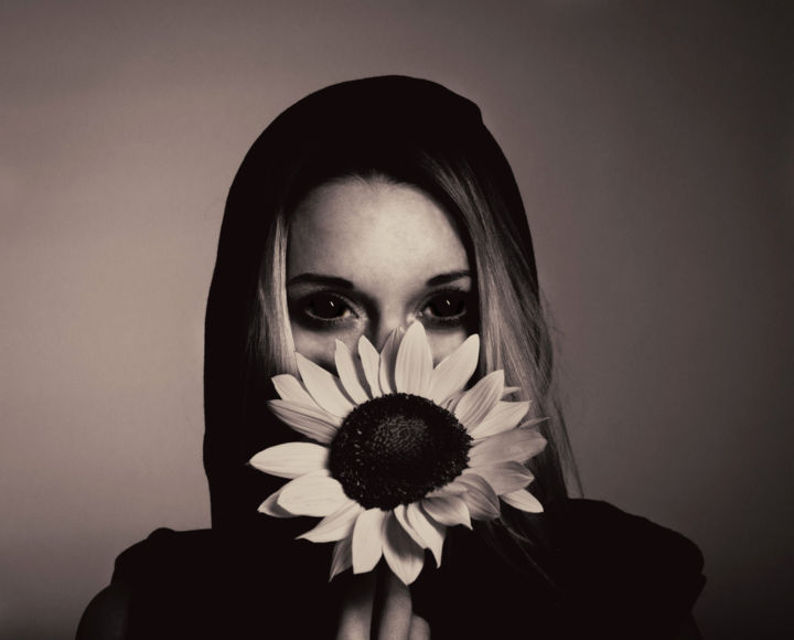 Photography titled "Dark matter" by Mariana Er, Original Art,