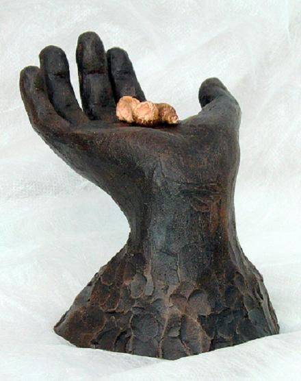 Sculpture titled "Offrande" by Marian Cobos, Original Artwork, Ceramics