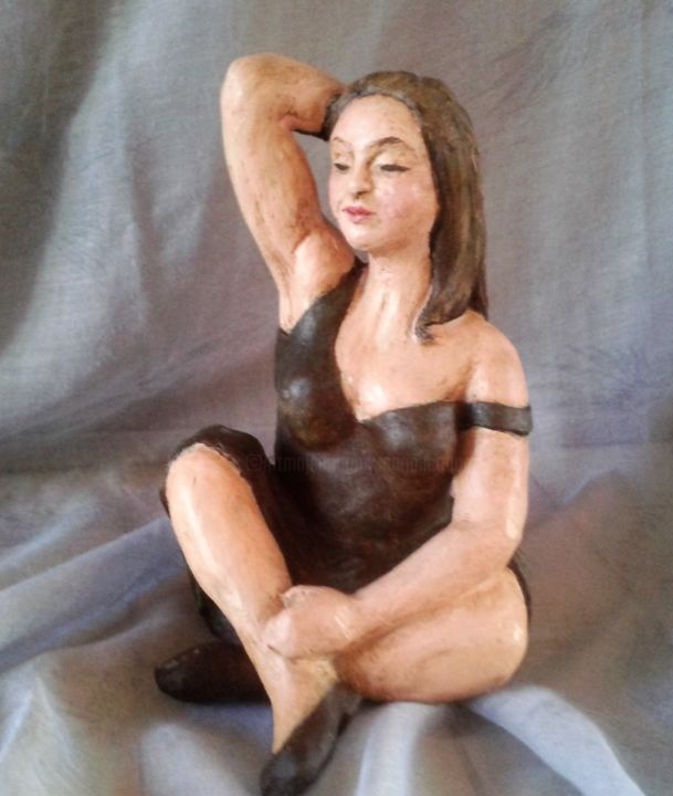 Sculpture intitulée "La Femme" par Marian Cobos, Œuvre d'art originale, Céramique