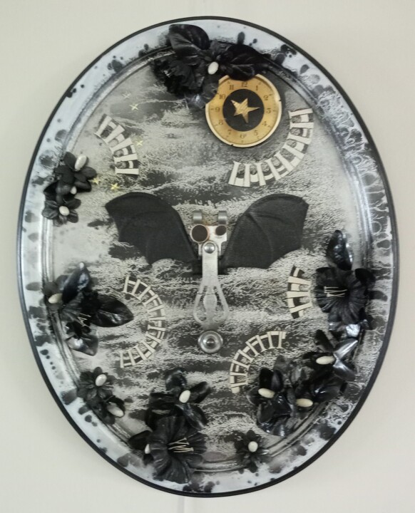 Collagen mit dem Titel "La Chauve Souris" von Marianne Magnard (NouchKa), Original-Kunstwerk, Collagen Auf Holzplatte montie…