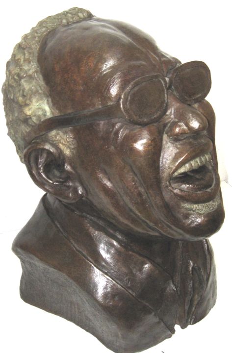 Sculpture titled "RAY" by Marianne Mas, Original Artwork, Casting