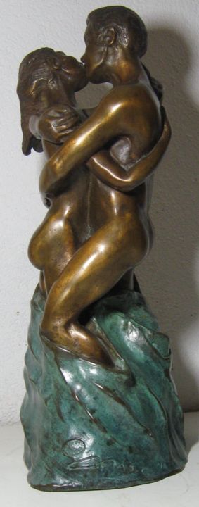 Sculpture titled "TENDRESSE" by Marianne Mas, Original Artwork, Casting