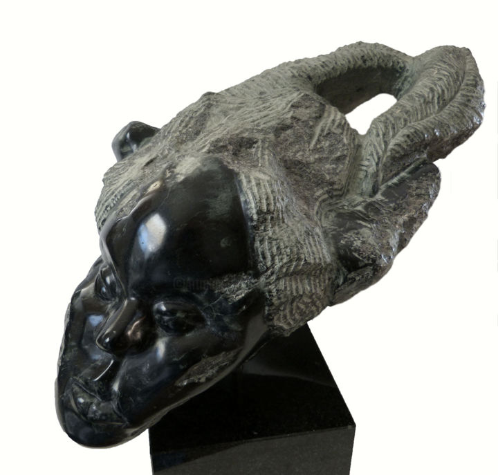 Sculpture intitulée "Ailes Brisées" par Marianne Monnoye-Termeer, Œuvre d'art originale, Pierre