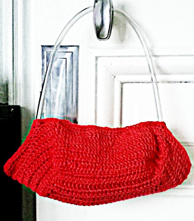 Art textile intitulée "Mini sac au crochet" par Maribo, Œuvre d'art originale, Fibre Textile