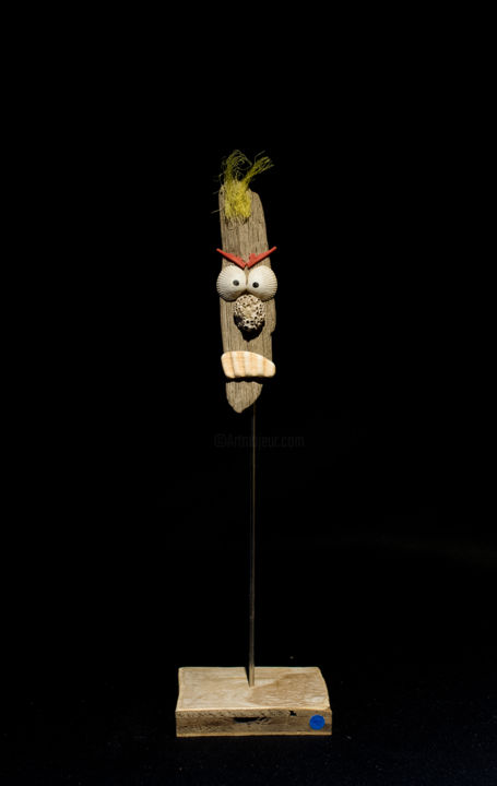 Escultura titulada "l'homme en colère" por Marie Brient, Obra de arte original, Madera