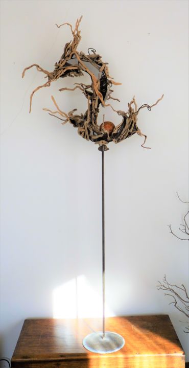 Sculpture titled "Imperial dragon" by Marie France Vidal, Original Artwork, Wood