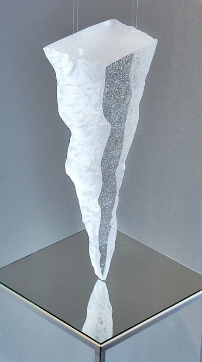 Skulptur mit dem Titel "Faille" von Marie Flambard, Original-Kunstwerk, Glas