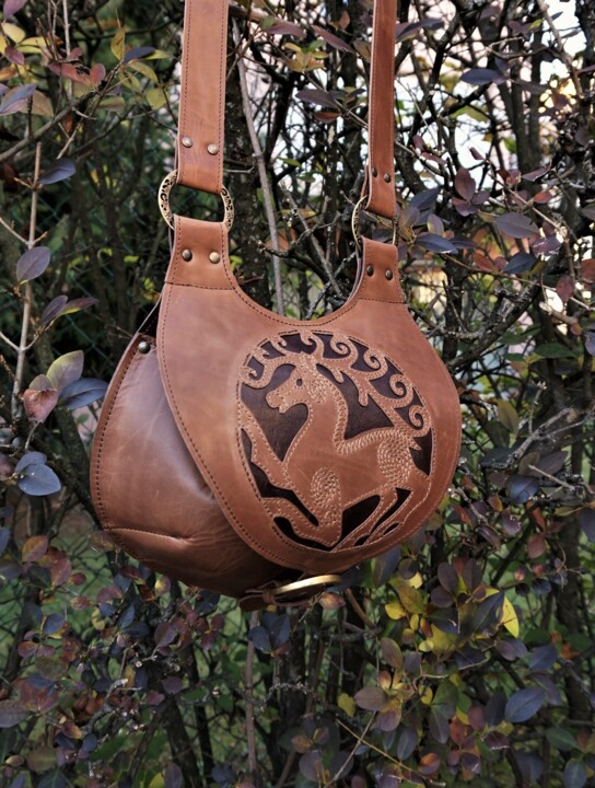 Ремесла под названием "sac besace en cuir…" - Marieke Creation, Подлинное произведение искусства, Дамские сумки