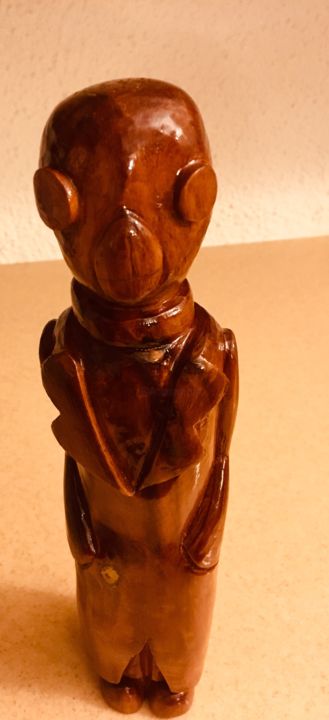 Sculpture titled "Formiga-man" by Mario Bala, Original Artwork, Wood