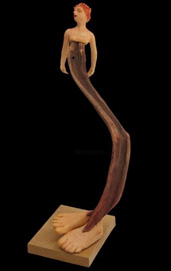Skulptur mit dem Titel "La danseuse improba…" von Marion De La Fontaine, Original-Kunstwerk