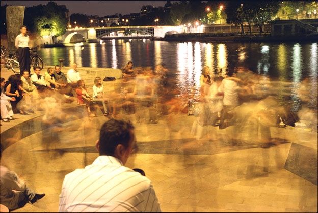 Photography titled "Quai de Seine 2" by Marion Roux, Original Artwork