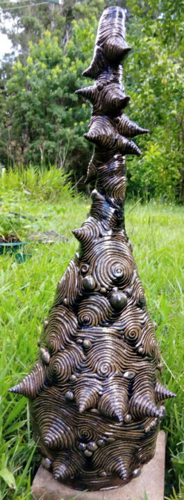 Skulptur mit dem Titel "Ocean Storm" von Mark Raymond Majchrzak, Original-Kunstwerk, Keramik