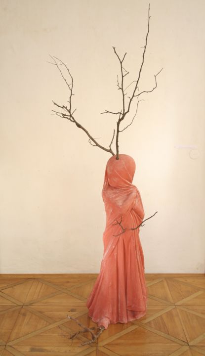 Skulptur mit dem Titel "The Power of Positi…" von Marketa Koreckova, Original-Kunstwerk, Holz