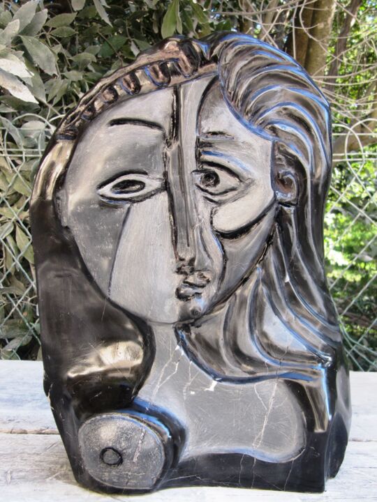 Sculpture titled "Tête de Femme" by Marpa, Original Artwork, Stone