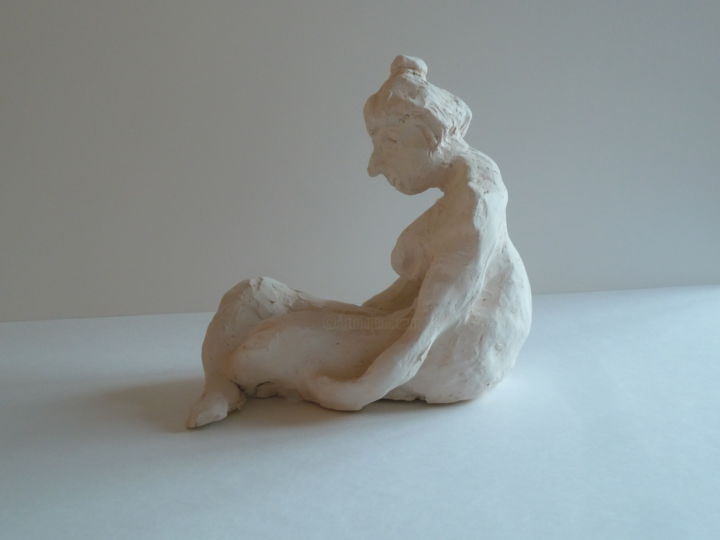 Skulptur mit dem Titel "Mamète au bain de m…" von Martin Jobert, Original-Kunstwerk