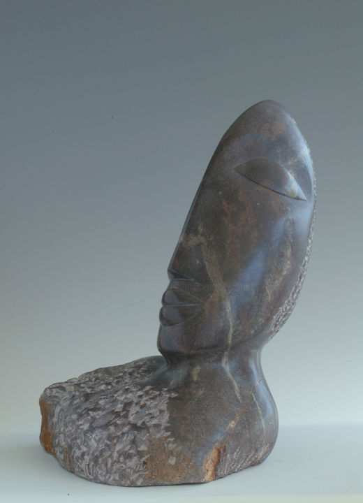 Sculptuur getiteld ""L'homme tranquille…" door Martine Camors, Origineel Kunstwerk, Steen