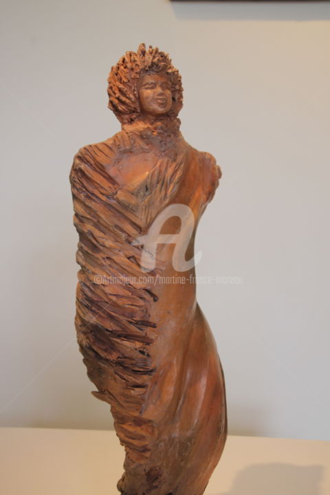 Sculpture titled "Hera" by Martine France Moreau, Original Artwork, Terra cotta