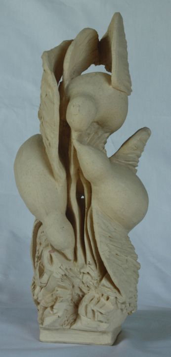 Sculpture titled "L'amour sauvera le…" by Marwanart, Original Artwork, Terra cotta