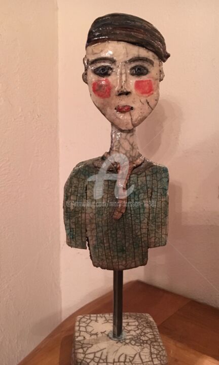 Sculpture intitulée "Petit homme" par Mary Larsson, Œuvre d'art originale