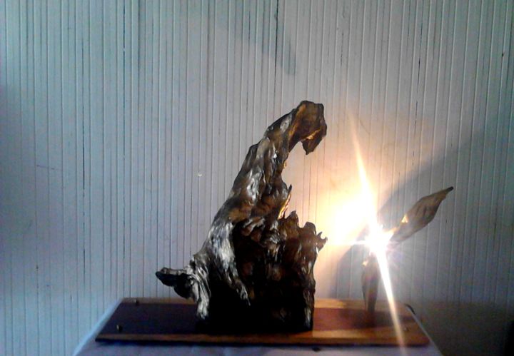 Skulptur mit dem Titel "espece protegee" von Maskartmony, Original-Kunstwerk