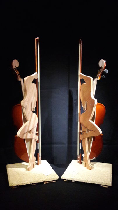 Sculpture titled "Vanessa L Vanessa R" by Massimo Iacovelli, Original Art, Wood