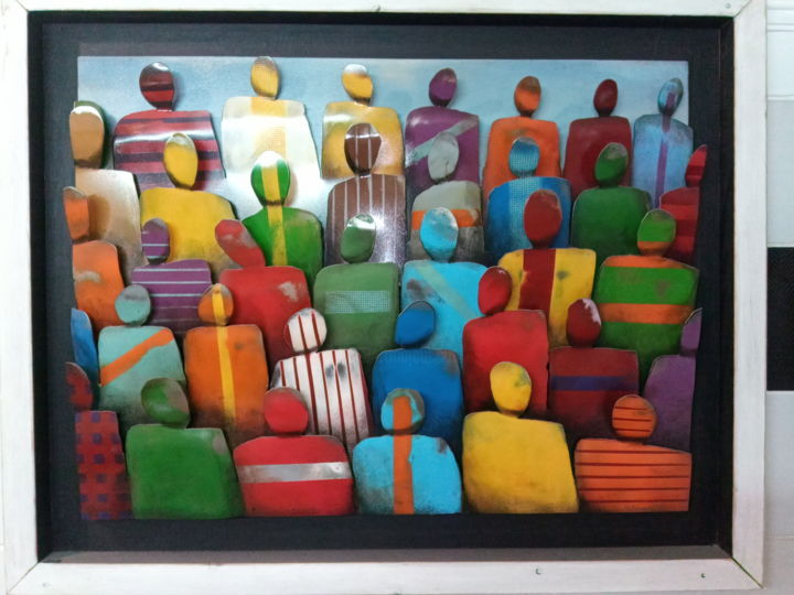 Escultura titulada "people" por Dionisis Mataragas, Obra de arte original, Metales