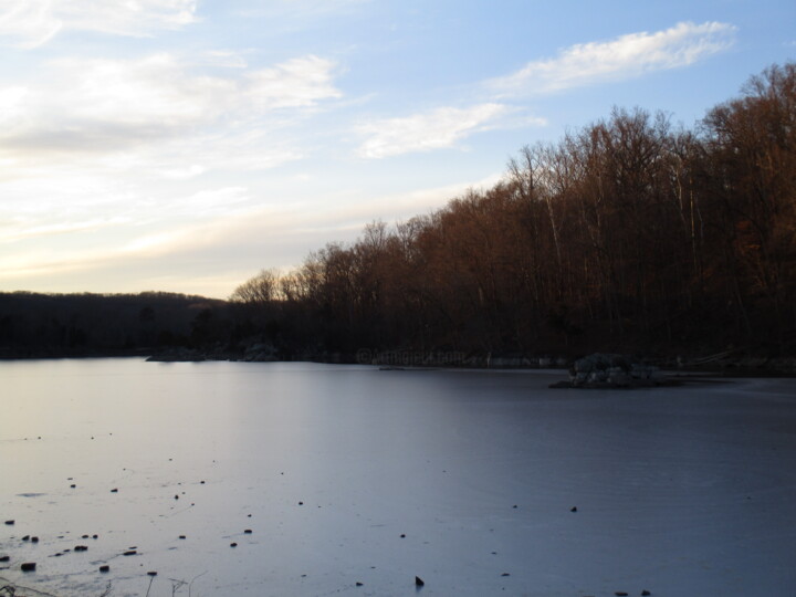 Photography titled "Frozen Sky" by Mateo Febres, Original Artwork