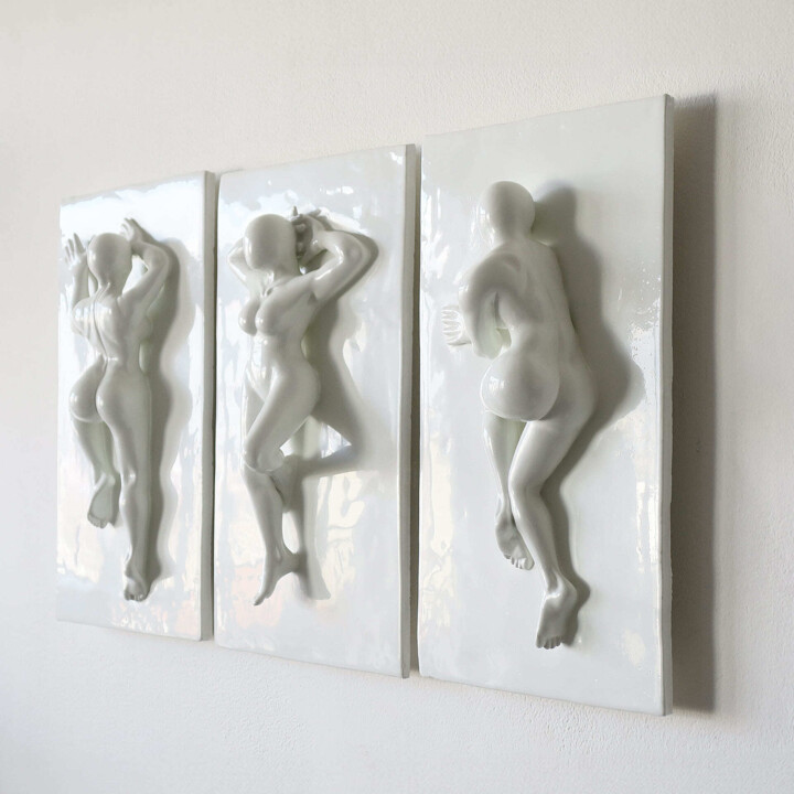 Sculpture titled "Do Do Do" by Mathieu Vaillant, Original Artwork, Ceramics Mounted on Other rigid panel