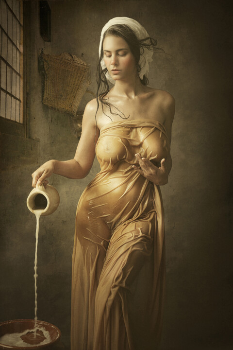 Photographie intitulée "The milkmaid" par Mathilde Oscar, Œuvre d'art originale, Photographie numérique