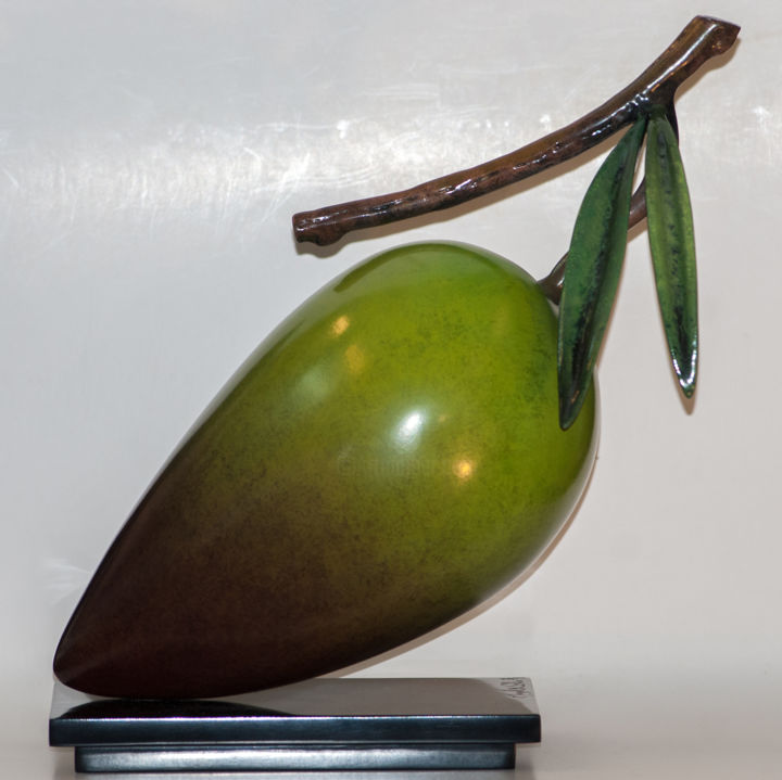 Skulptur mit dem Titel "Petite Olive" von Mazel-Jalix, Original-Kunstwerk, Bronze