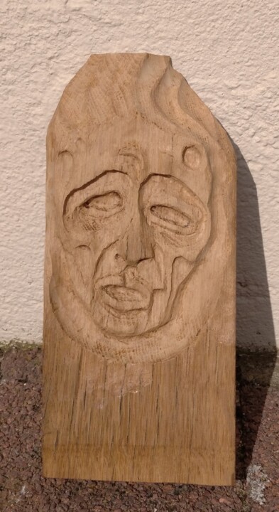 Skulptur mit dem Titel "mélancolie" von Martine Chatain Ottelé, Original-Kunstwerk, Holz