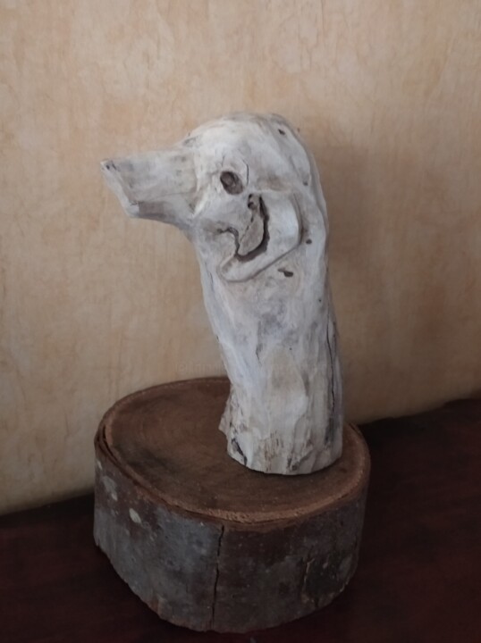 Sculpture titled "mon prochain chien" by Martine Chatain Ottelé, Original Artwork, Wood
