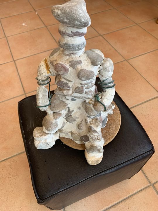 Sculpture intitulée "Le Roi" par Mdiplo, Œuvre d'art originale, Pierre