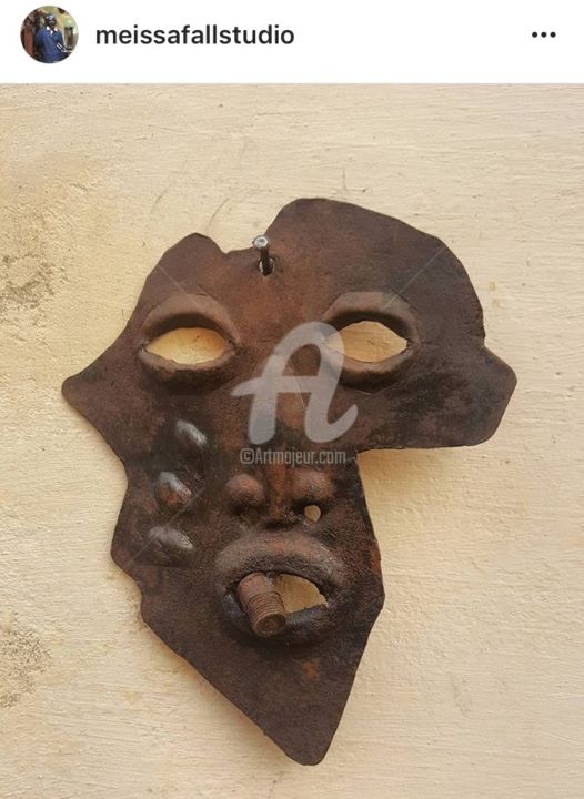 Sculpture titled "La carte Afrique" by Meissafallstudio, Original Artwork, Metals