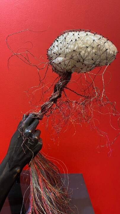 Sculpture titled "Cognitive" by Meryem Doğan, Original Artwork, Bronze