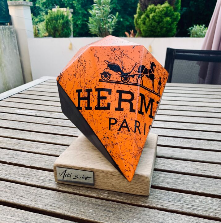 Sculpture titled "The Diamond Hermès" by Métal Bicart, Original Artwork, Metals