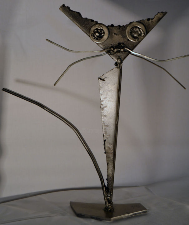 Γλυπτική με τίτλο "sculpture métal cha…" από Métalucubration, Αυθεντικά έργα τέχνης, Μέταλλα