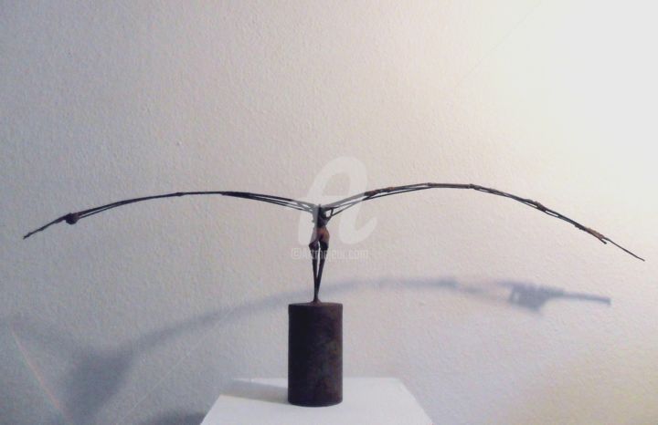 Skulptur mit dem Titel "L'aviateur" von Michael Dumont, Original-Kunstwerk, Metalle