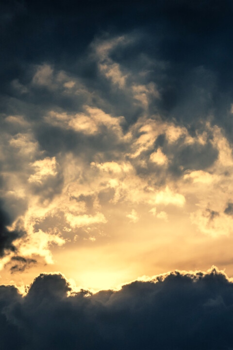 "The Sky. Sunlight T…" başlıklı Fotoğraf Michael Lomiya tarafından, Orijinal sanat, Fotoşoplu fotoğrafçılık