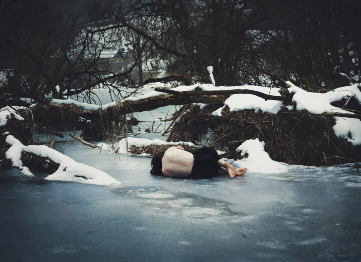 Arts numériques intitulée "Fragility of all" par Michaela Haider (Lia Niobe), Œuvre d'art originale, Photographie manipulée