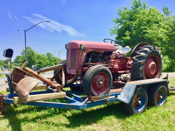 Photography titled "a-tractor.jpg" by Micheal Driscoll, Original Artwork, Digital Photography