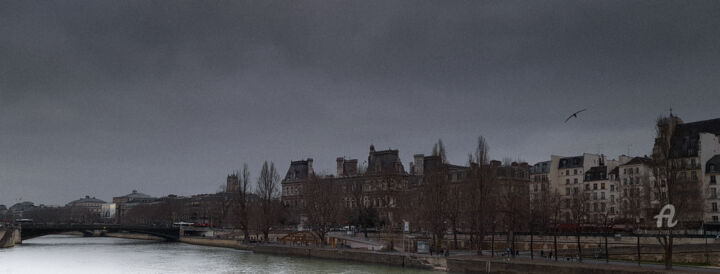 Photographie intitulée "Hôtel de ville et q…" par Michel Babkine, Œuvre d'art originale, Photographie numérique