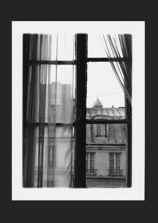 Fotografie mit dem Titel "Le rideau" von Michel Jegerlehner, Original-Kunstwerk, Analog Fotografie