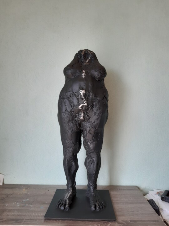 Sculptuur getiteld "Madame POIRE" door Michel Marzin, Origineel Kunstwerk, Metalen