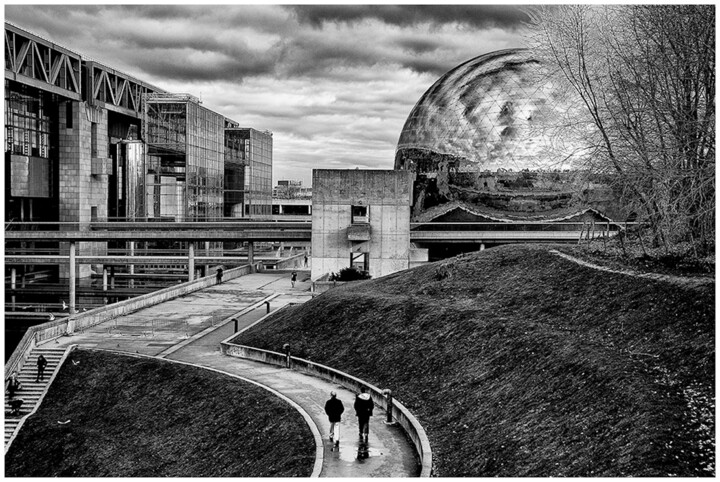 Photographie intitulée "La Géode" par Michel Wayer, Œuvre d'art originale, Photographie numérique