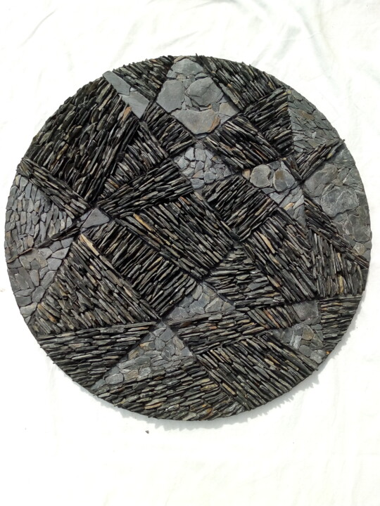 Skulptur mit dem Titel "Pentacle" von Michelle Vaillant, Original-Kunstwerk, Mosaik Auf Andere starre Platte montiert