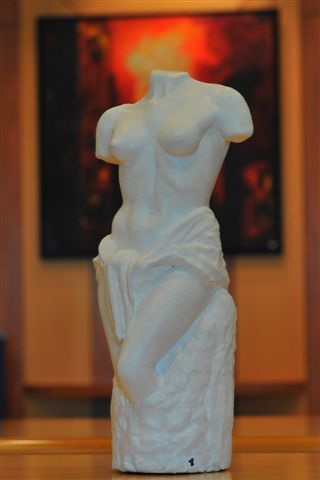 Sculptuur,  15,4x6,7 in 