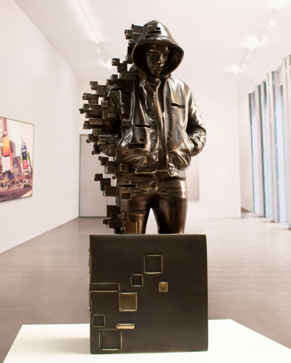 Sculpture titled "Young Pixelated" by Miguel Guía, Original Artwork, Bronze