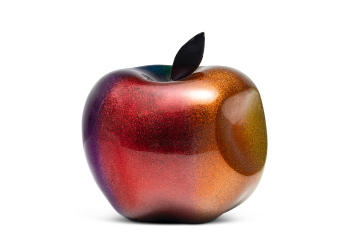 Sculpture titled "ICONIC APPLE" by Milena Bini, Original Artwork, Clay