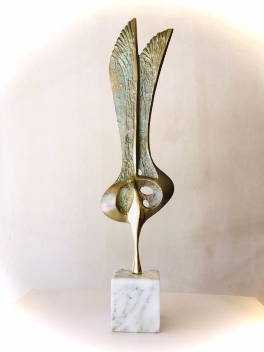 Sculpture titled "Eagle" by Milko Dobrev - Maestro Online, Original Art, Bronze